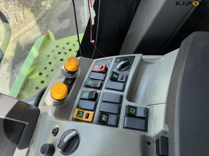 Claas Lexion 770 combine harvester 66