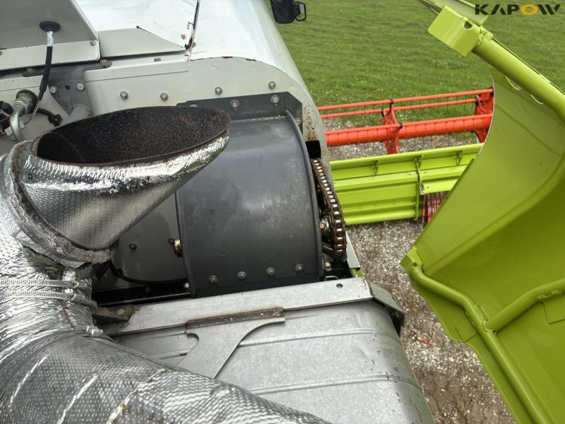 Claas lexion 780 TT combine harvester 81