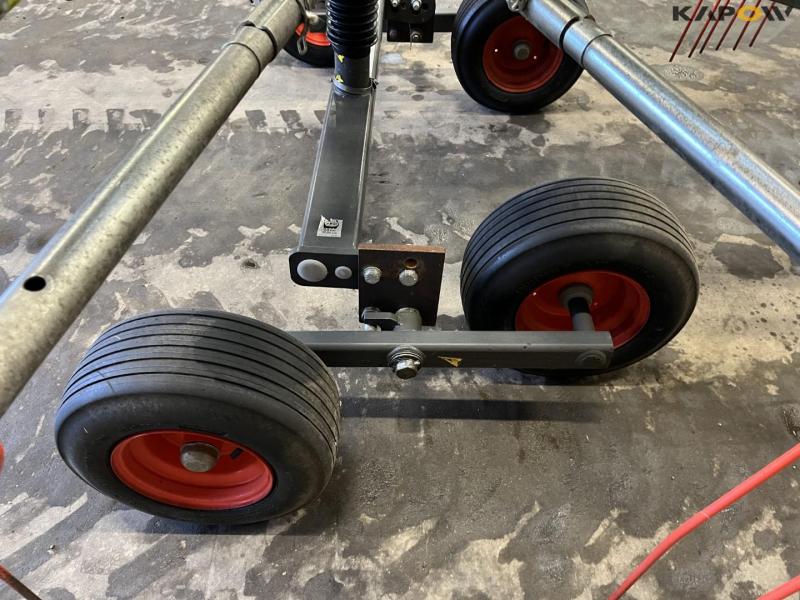 Claas Liner 370 rake 16