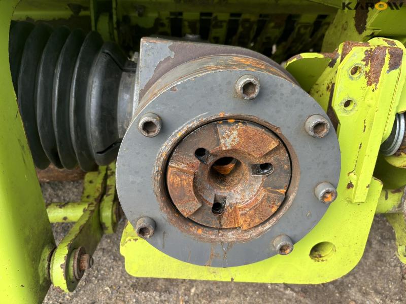 Claas Pickup 380 31