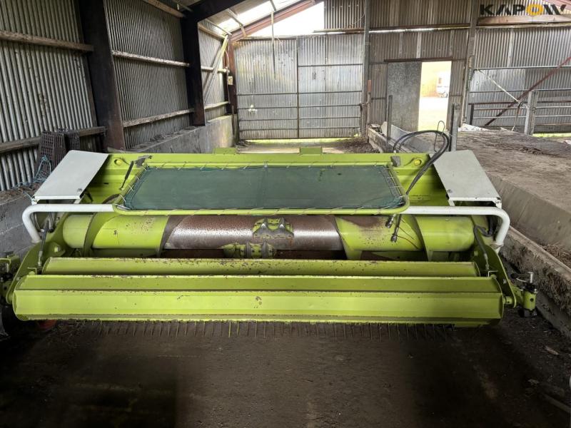 Claas PU 300 HD pickup 2