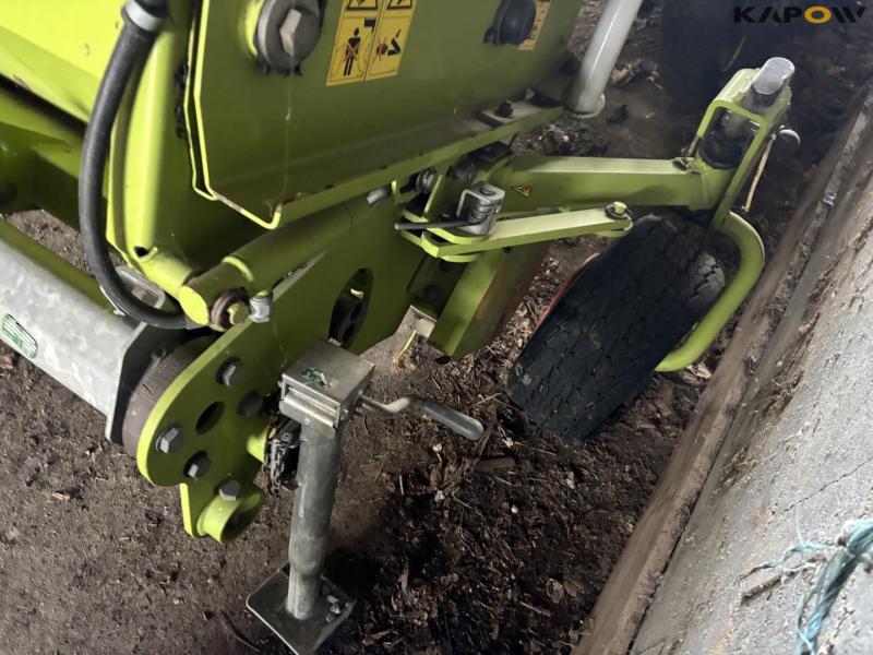 Claas PU 300 HD pickup 11