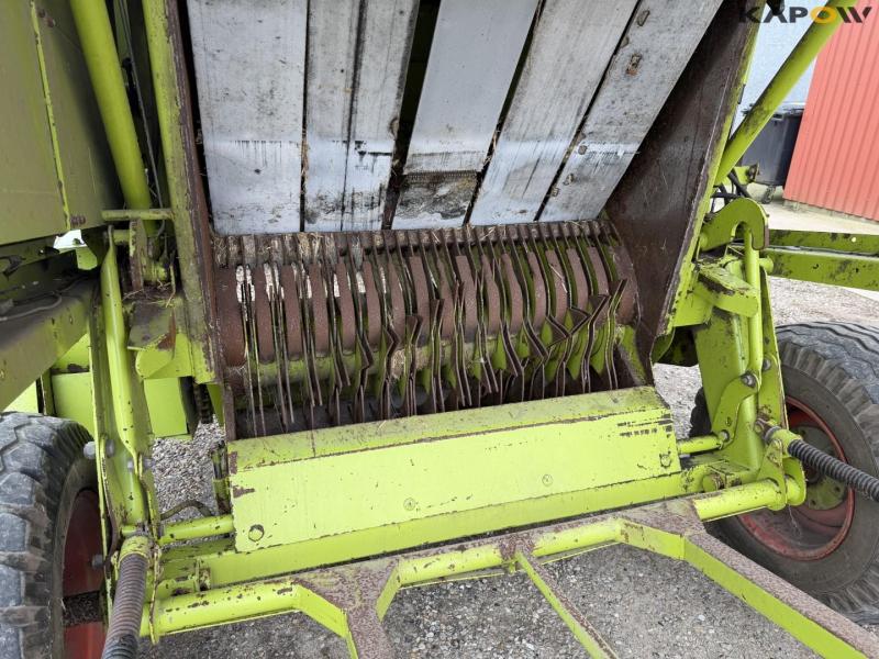 Claas variant 180 rotocut baler 33
