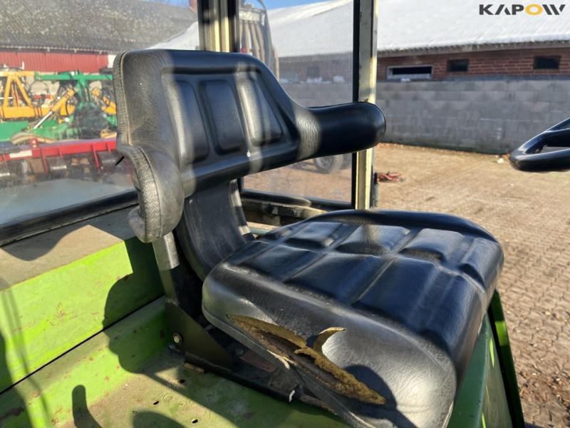 Clark 5 ton forklift 26