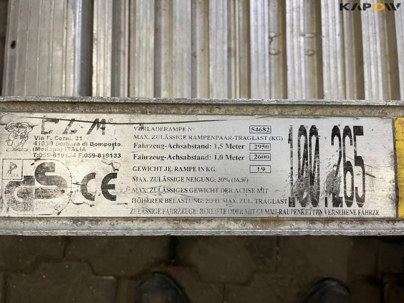 CLM aluminum chutes 2950kg 9