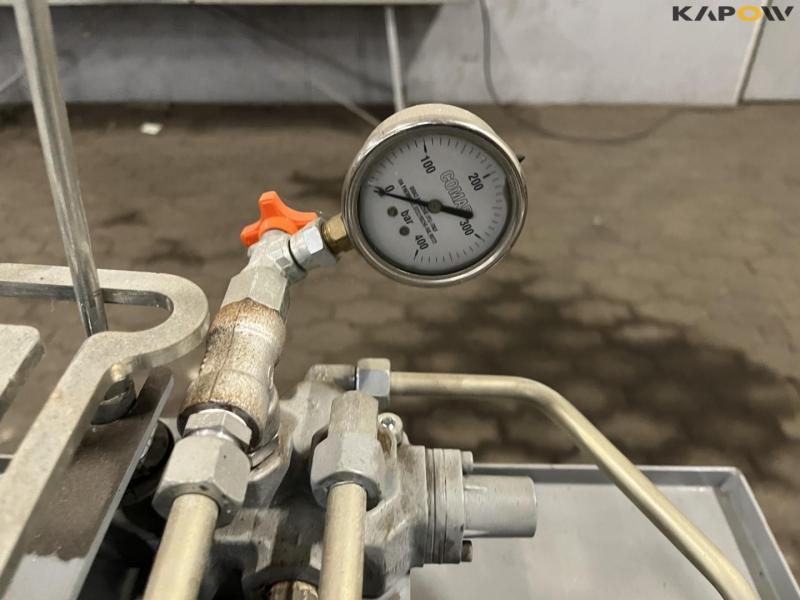 Comap oil filter cutter and filter press - NEW 10