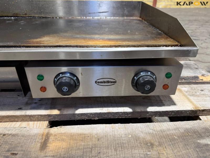 CombiSteel griddle and deep fryer 13