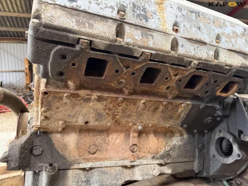 Cummins 903 engine 14