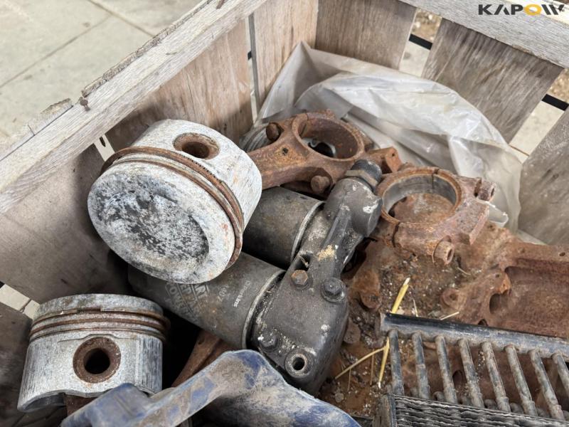 Cummins 903 spare parts 12