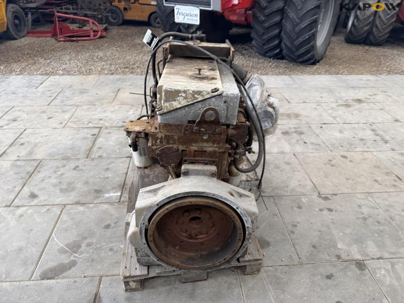 Cummins C10 engine 6