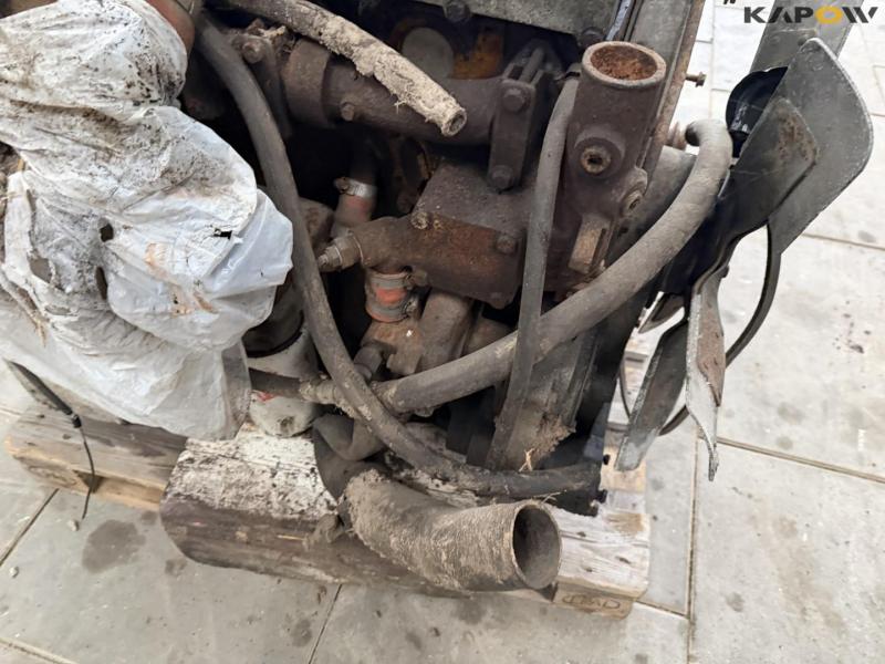 Cummins C10 engine 23