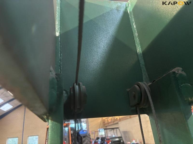 Compac HP60 baler 42