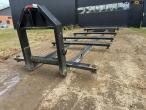 Container flatbed for hook and wire 1