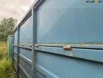 Container with closed sides that can be opened 13