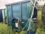 Container with tarpaulin roof and sides 1
