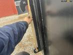 Quick change container 11