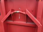 Container 21