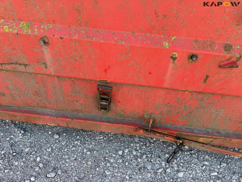 Container 21
