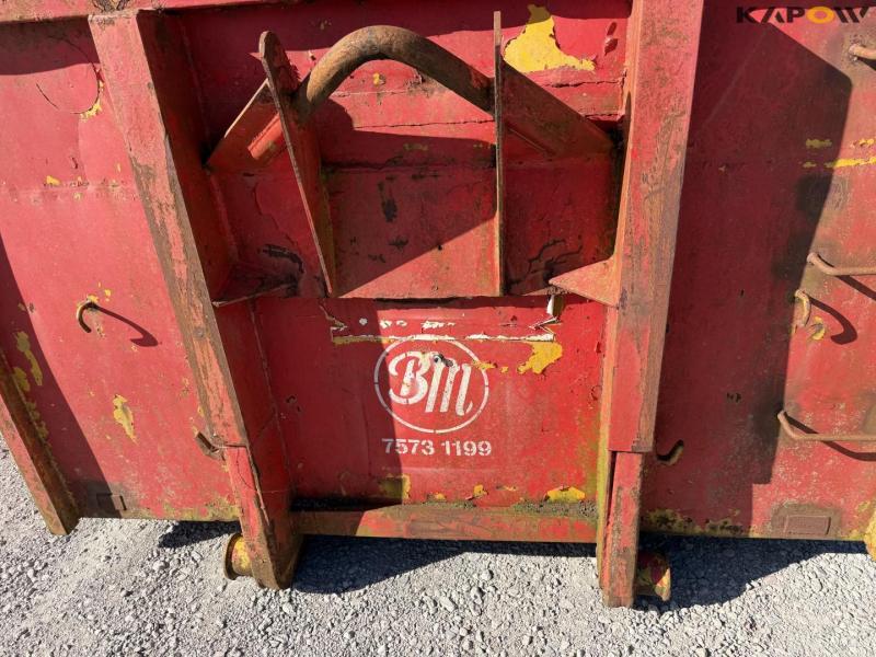 Container 9