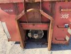 Container 10