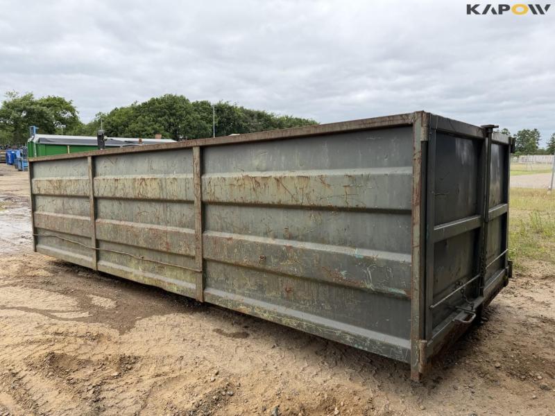 Container 7
