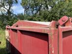 Container 16