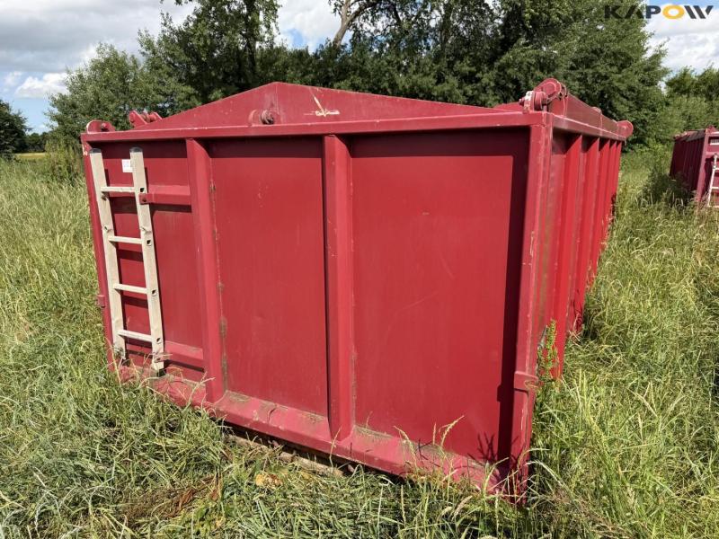 Container 17