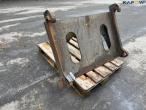 Container hook with Volvo hitch 5