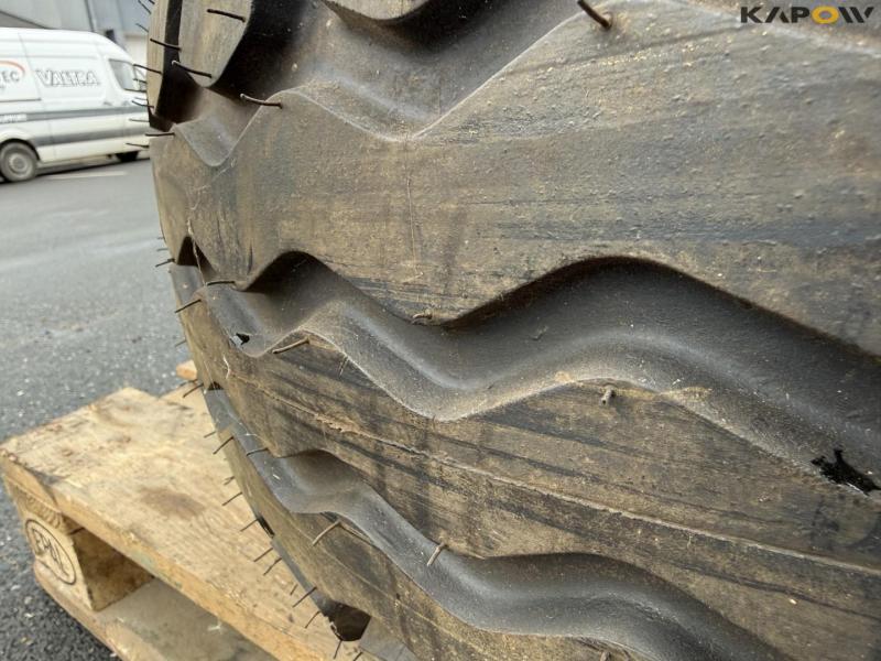 Cultor 12.5/80-R18 tires 10