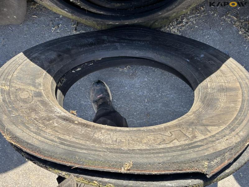 Cover sides for silo cover 12