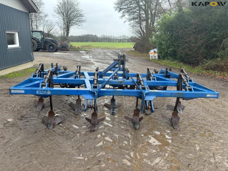 Dal-Bo Dinco 380 stubble harrow 2