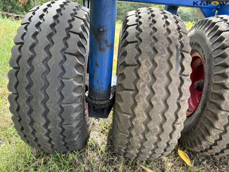 Dal-Bo Rubber Wheel Packers 28