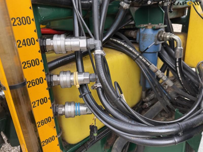Danfoil 36/ECC field sprayer 28
