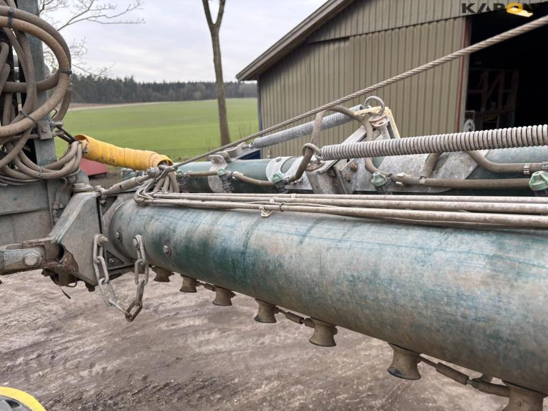 Danfoil AirBoss 24 m 1000 liters 32