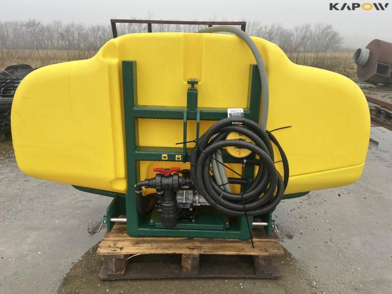 Danfoil front tank with pump - New 2