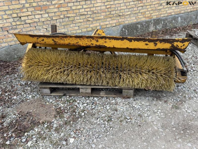 Danline HF15A broom 2