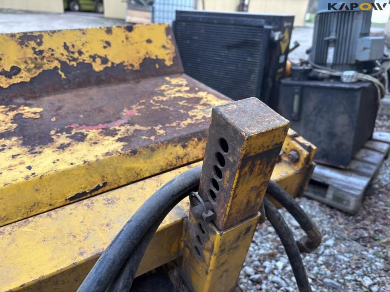 Danline HF15A broom 18