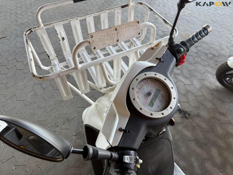 DAO 365 Electric moped 18