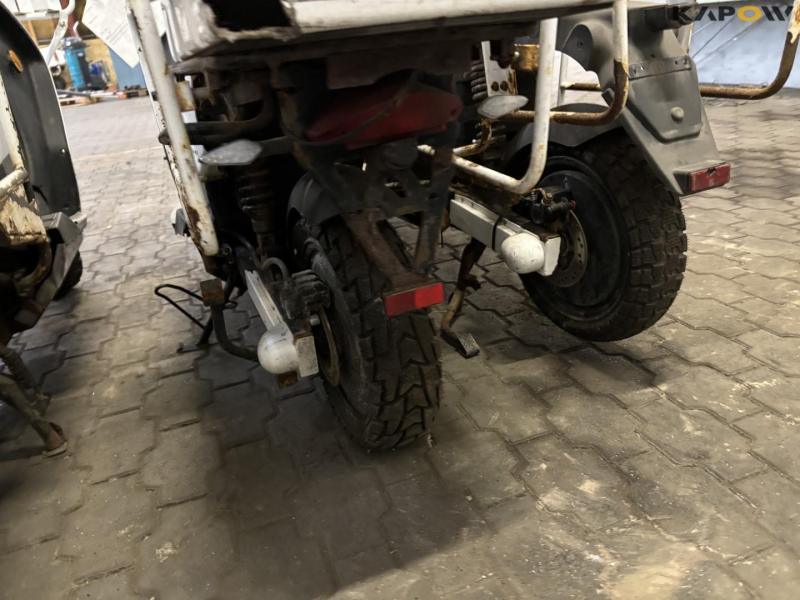 DAO 365 Electric moped 24