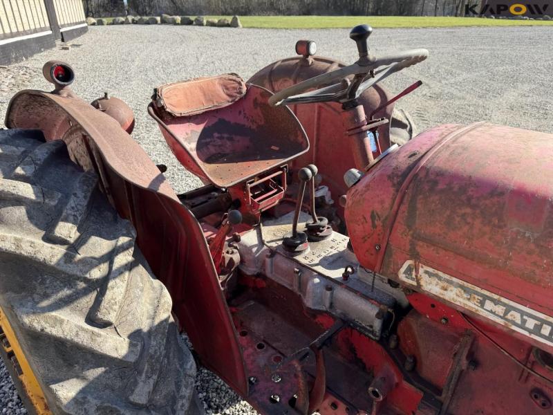 David Brown 880 tractor 17