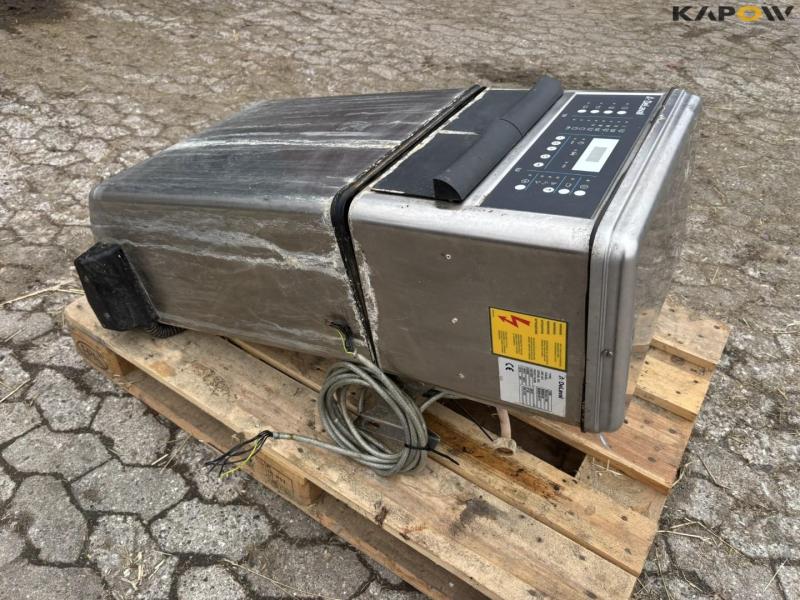 Delaval C200 standard 80L washing robot 6