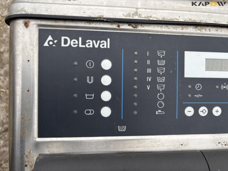Delaval C200 standard 80L washing robot 13