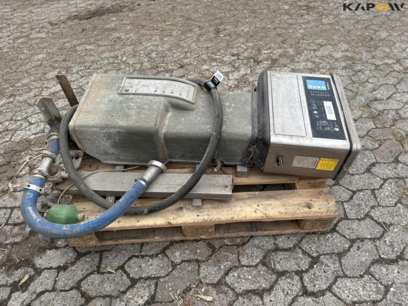 Delaval hygenius T200 washing robot 7