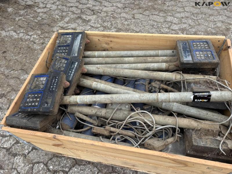 Delaval milking machines with collectors 2