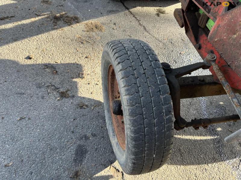 Deutz D4006 front loader tractor 13