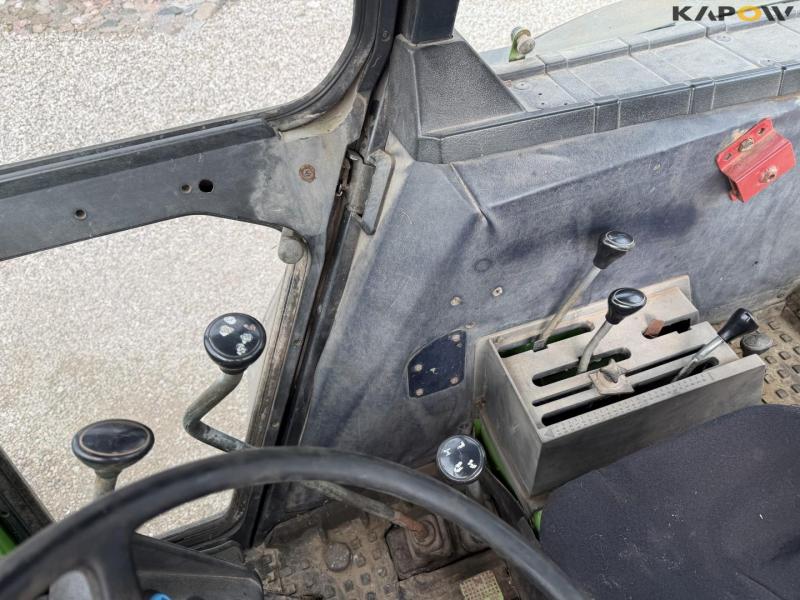 Deutz DX90 tractor 39