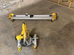 Dewalt DWS777-QS gear saw with table 2