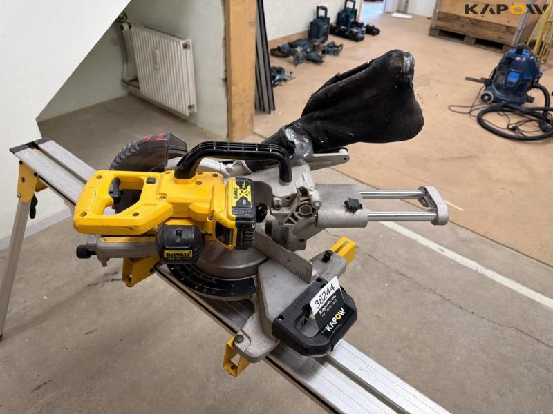 Dewalt miter saw on battery 10