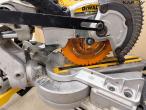 Dewalt miter saw on battery 6