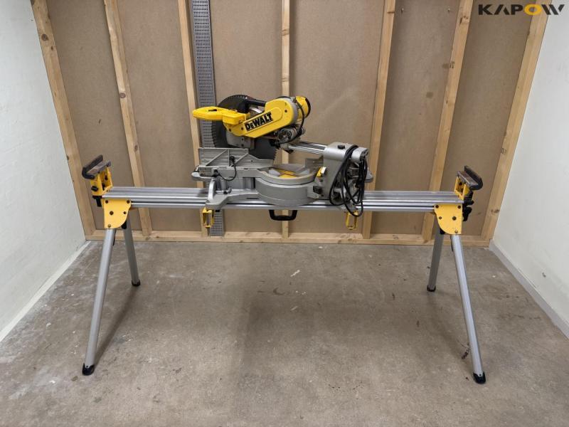 Dewalt chop/mitre saw 2